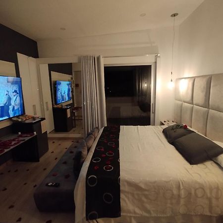 Penthouse Mirador Samsara Bed & Breakfast Ла Калера Екстериор снимка