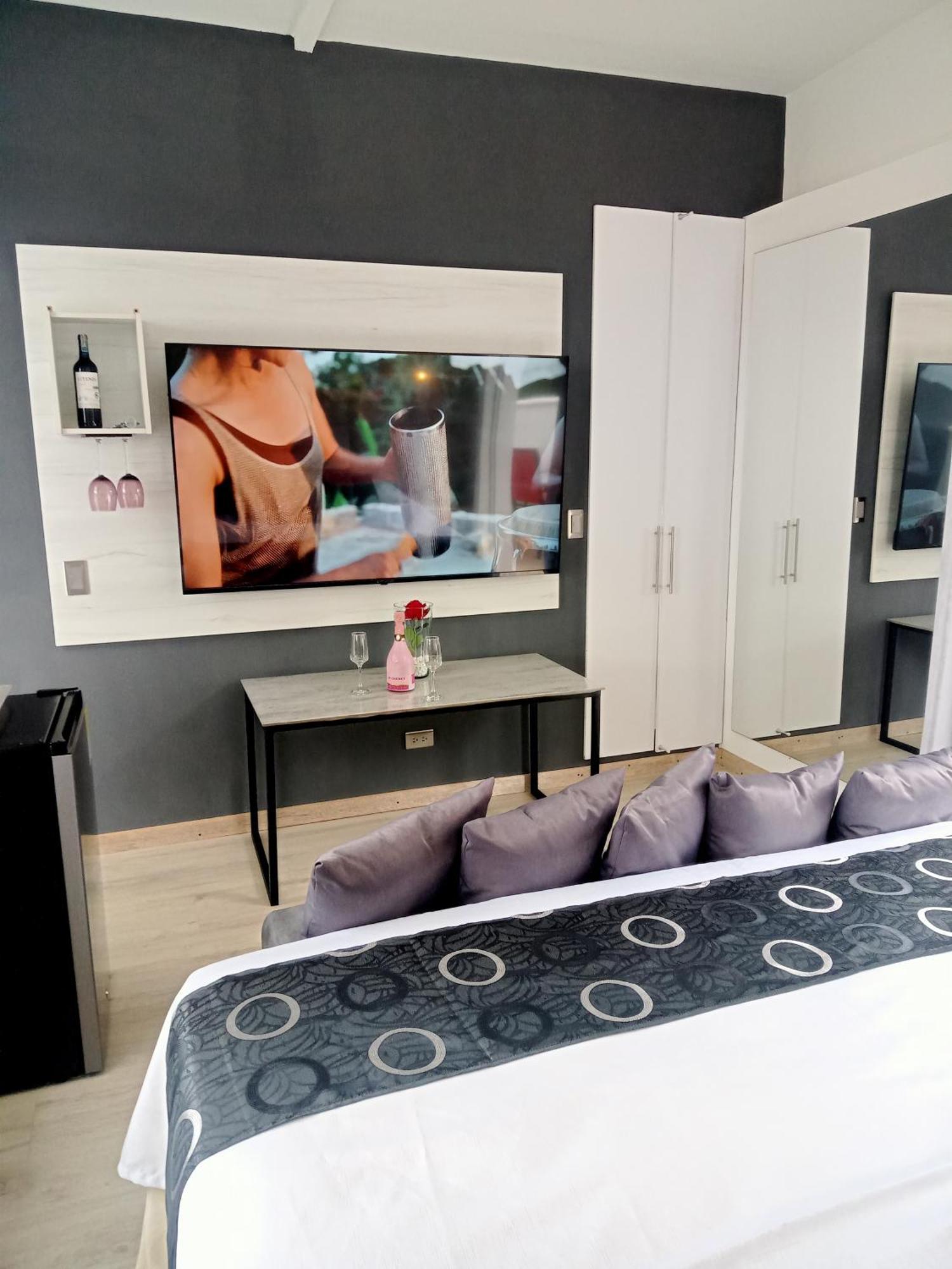 Penthouse Mirador Samsara Bed & Breakfast Ла Калера Екстериор снимка