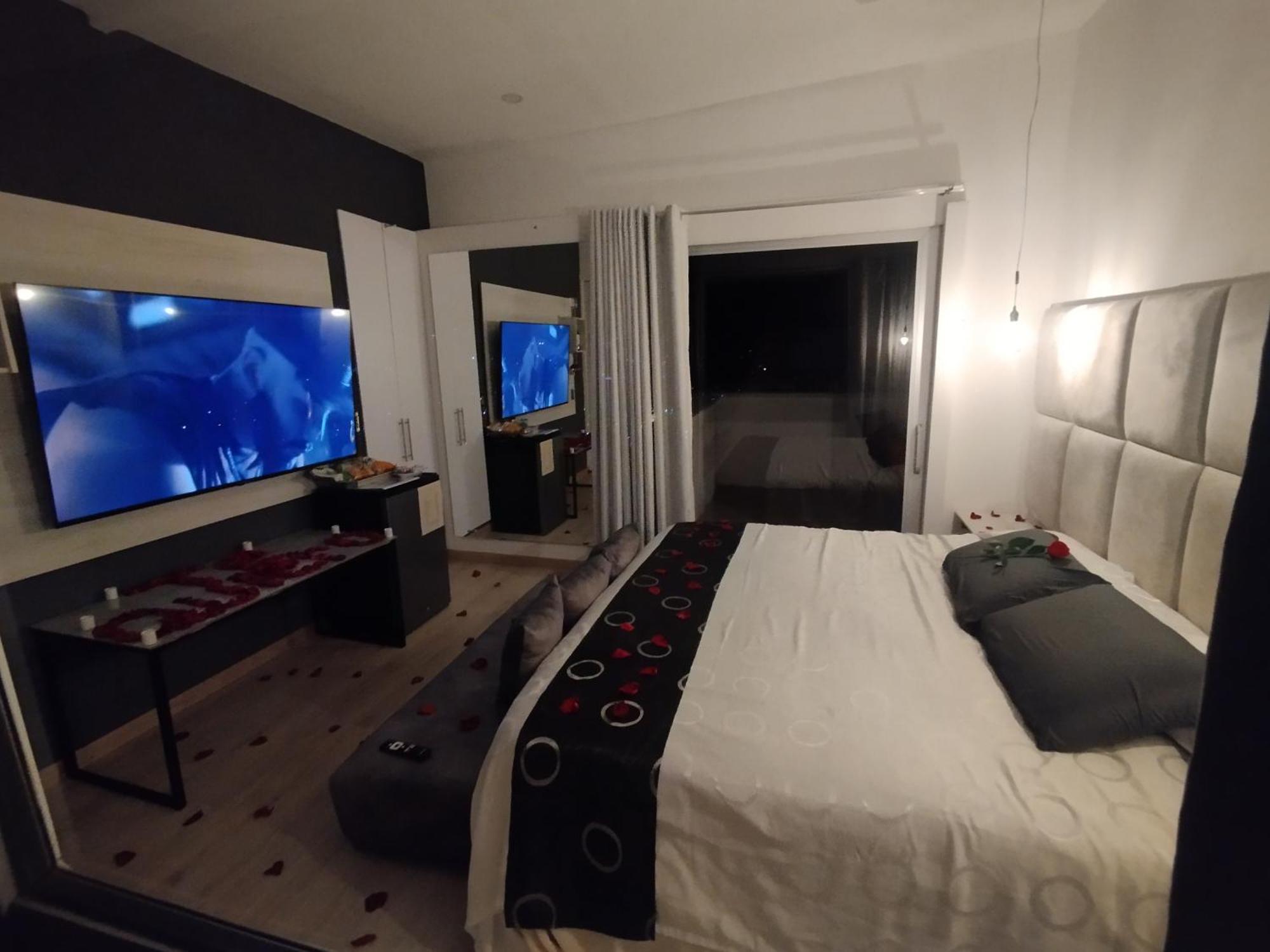 Penthouse Mirador Samsara Bed & Breakfast Ла Калера Екстериор снимка
