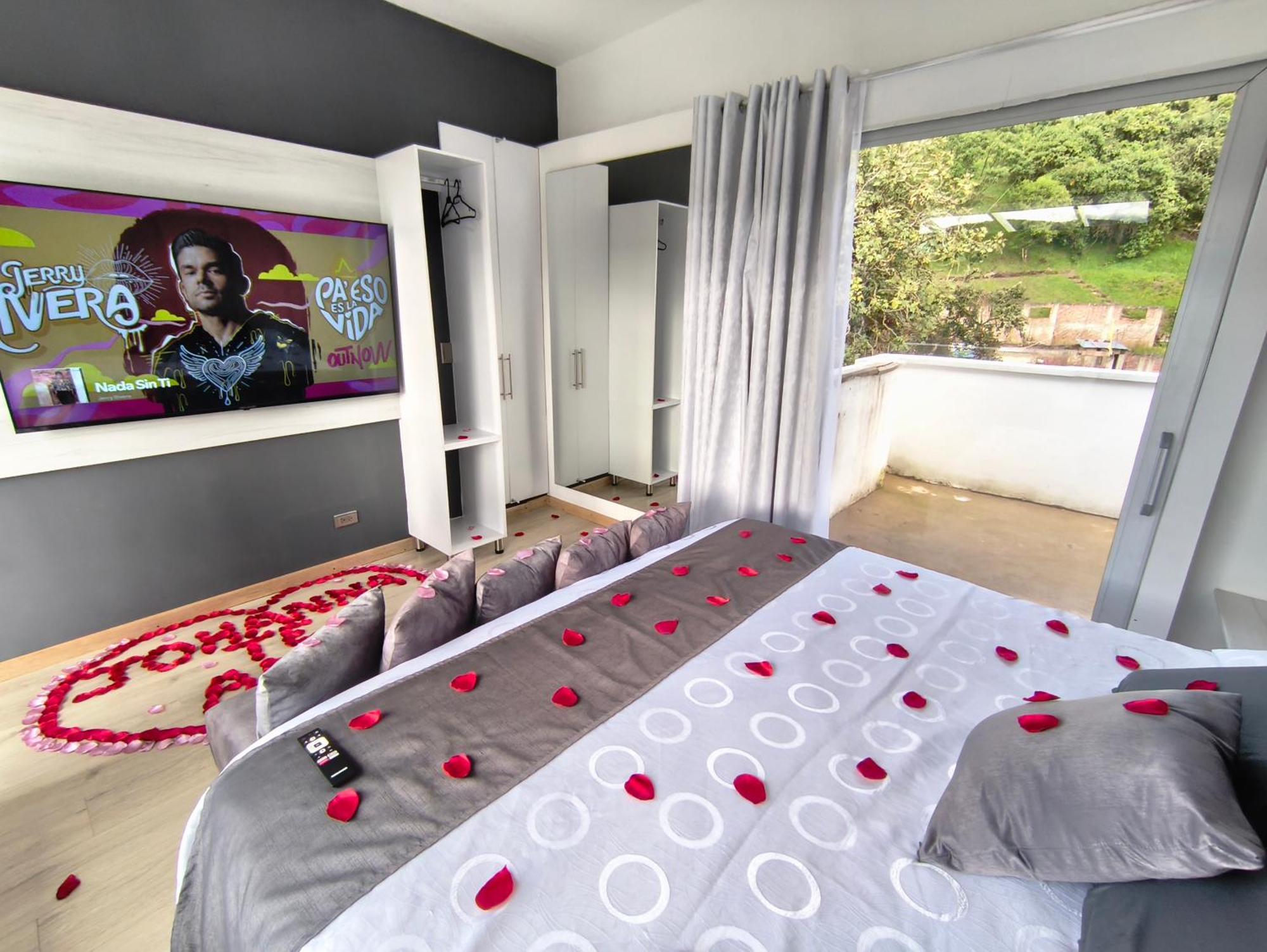 Penthouse Mirador Samsara Bed & Breakfast Ла Калера Екстериор снимка